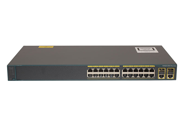 Switch Cisco WS-C2960+24TC-L 24 ports 10/100 + 2 T/SFP LAN Base