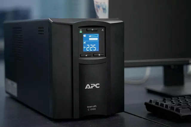 bộ lưu điện apc