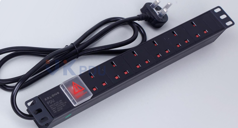 Tủ phân phối điện 6WAY UK PDU 